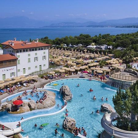 Piani Di Clodia Holidaypark Otel Lazise Dış mekan fotoğraf