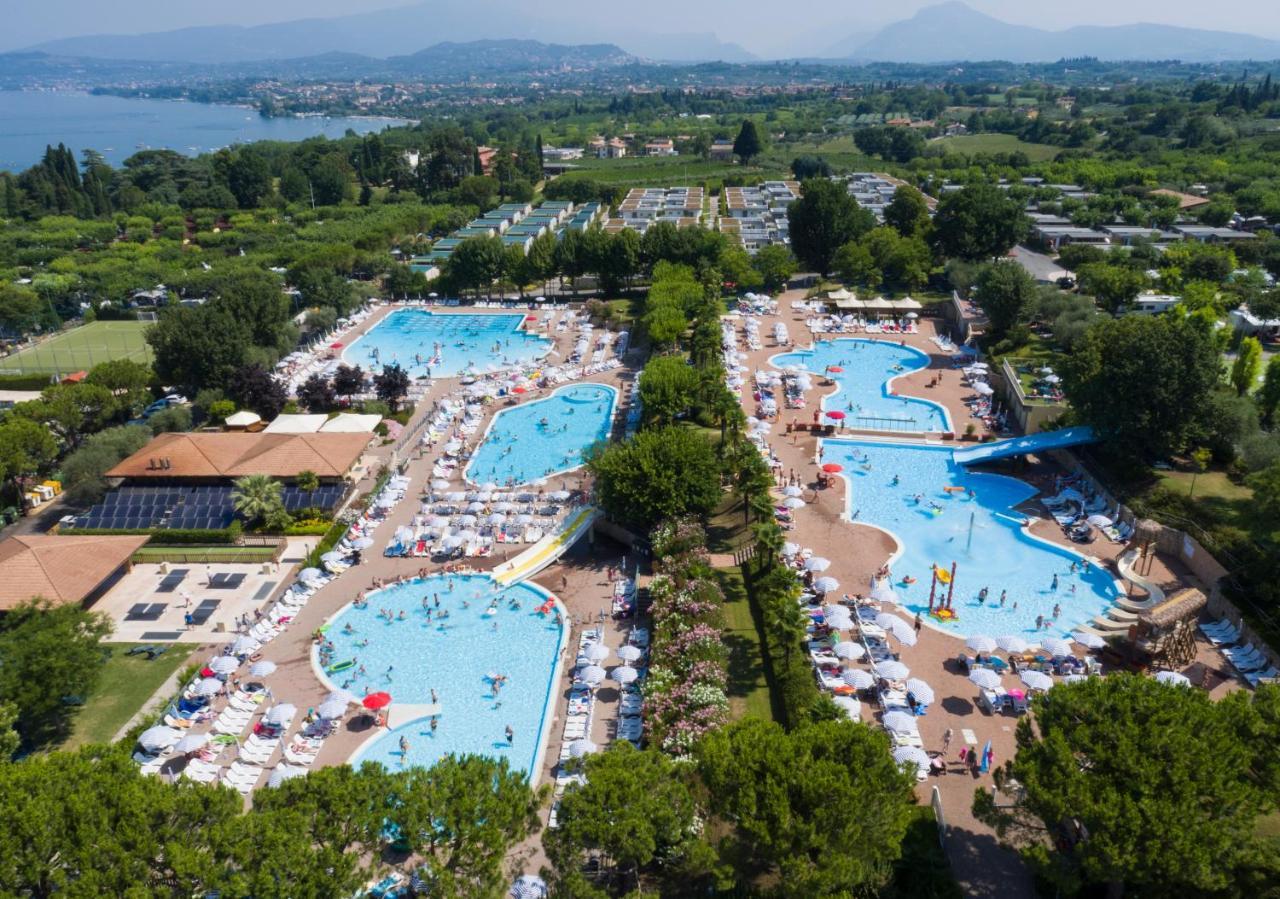 Piani Di Clodia Holidaypark Otel Lazise Dış mekan fotoğraf